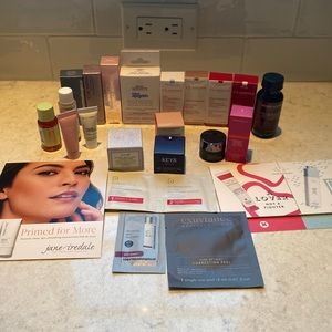 Skin care samples!! 💐🌺